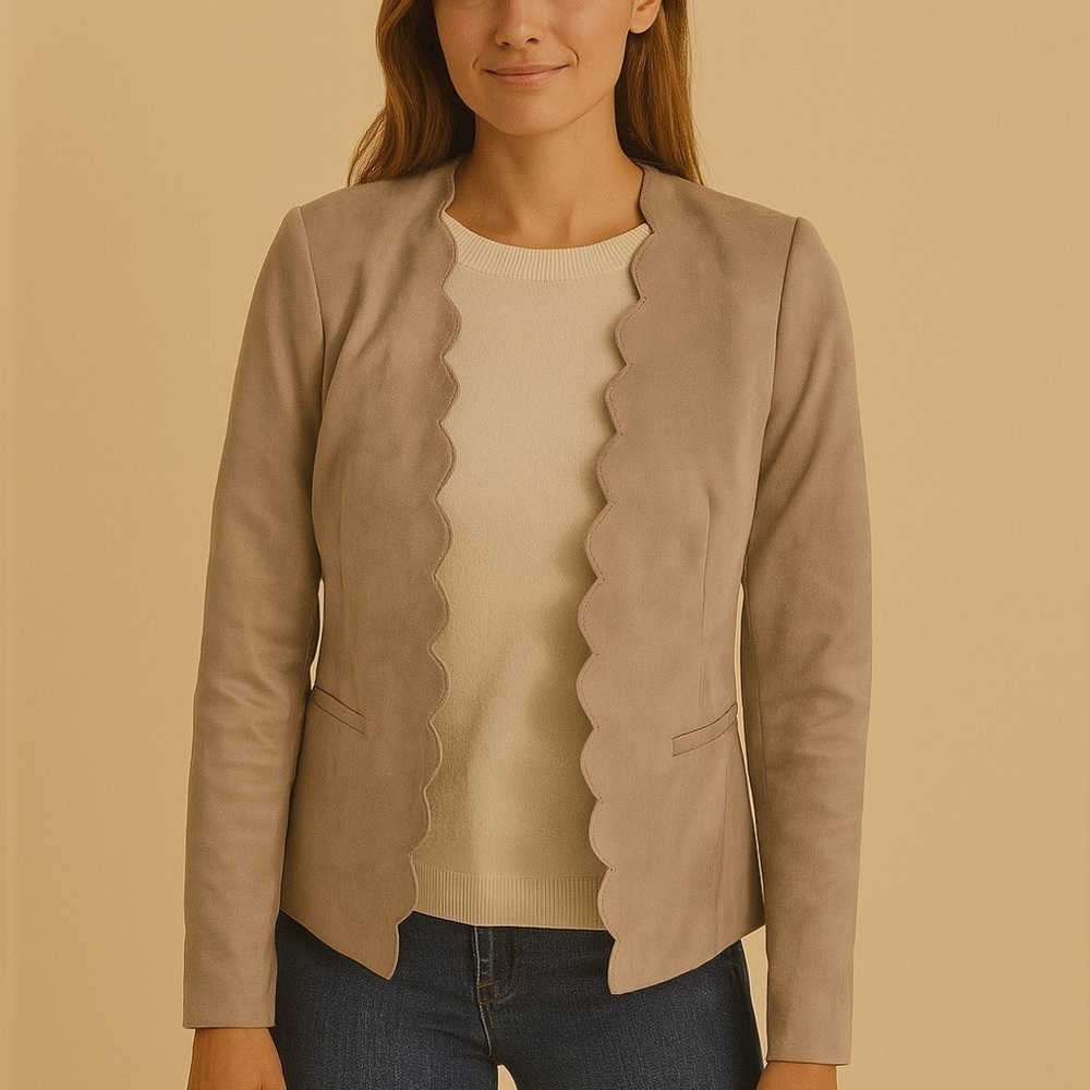 Banana Republic Women's Scalloped Tan Blazer